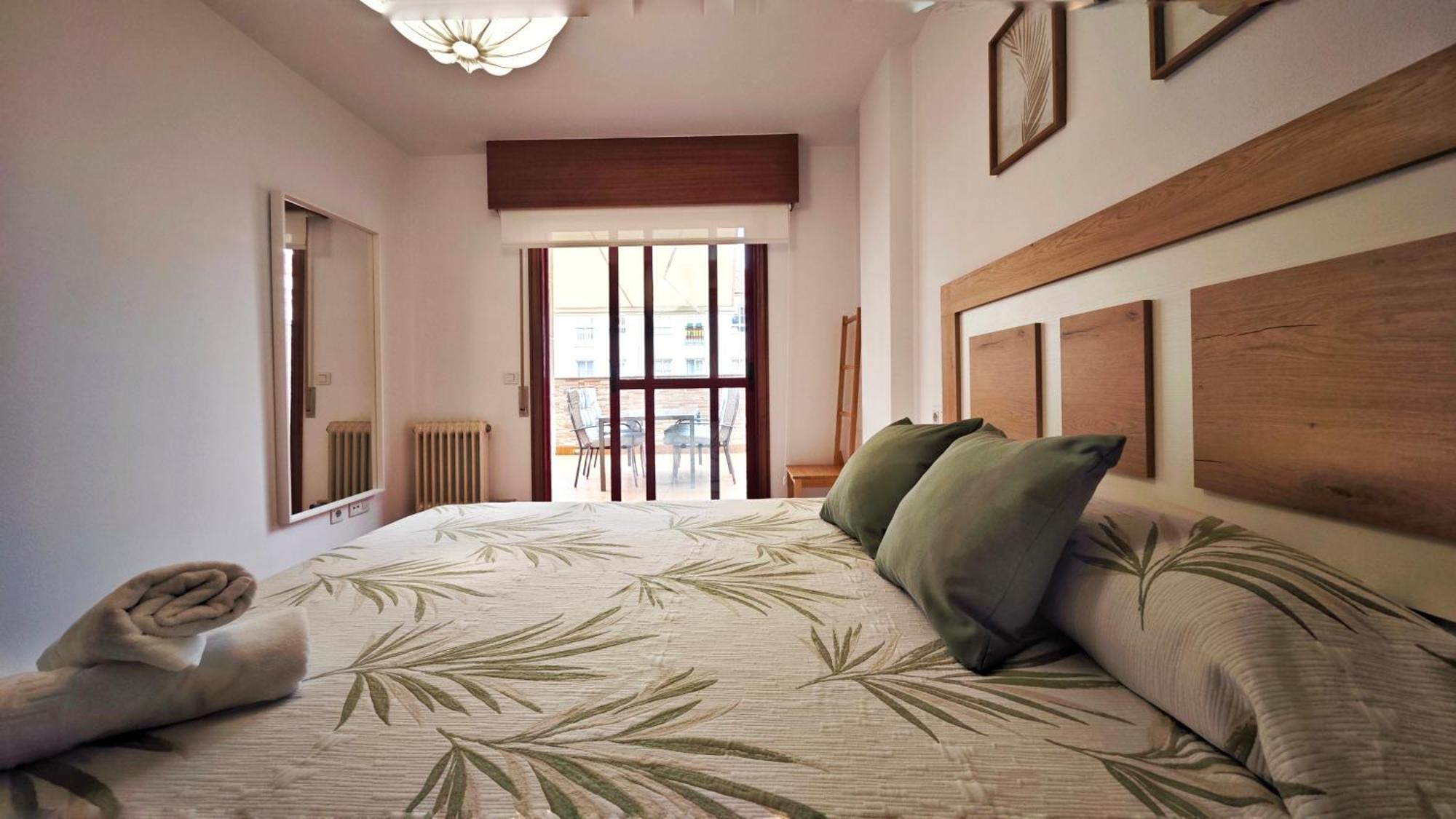 Piso Centrico Santiago De Compostela Con Amplia Terraza Apartment Ngoại thất bức ảnh